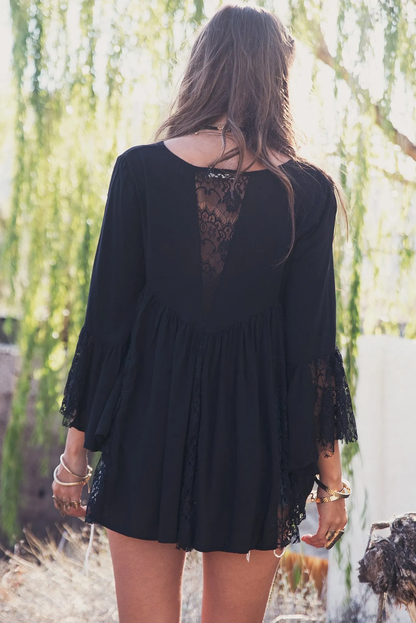 Alani Flowy Lace Top - Black