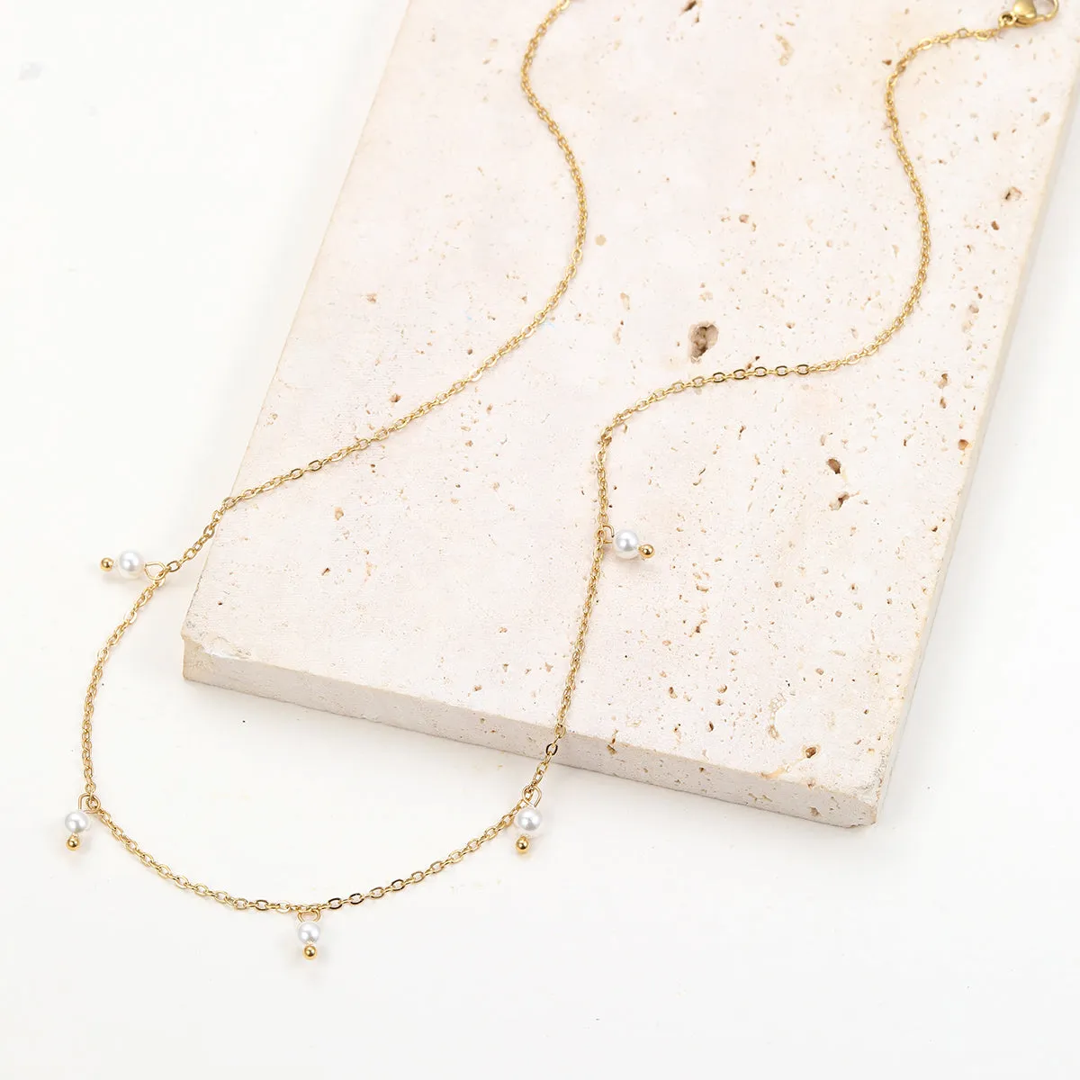 Cinque Pearl Chain Necklace Gold