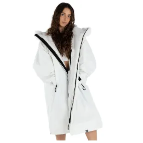 Dryrobe Advance Alpine Range Long Sleeved Changing Robe - White / Grey