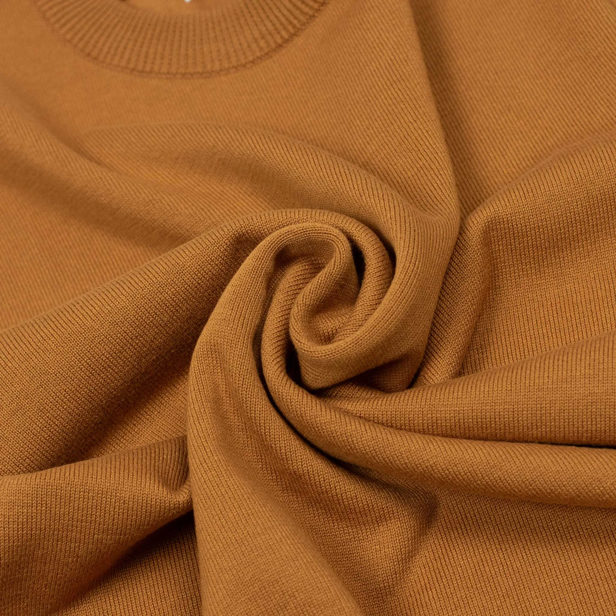 Short sleeve knit t-shirt in caramel brown